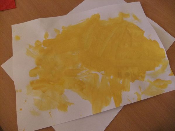 Jaune