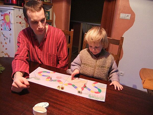 Rien de mieux qu'un jeu avec papa !