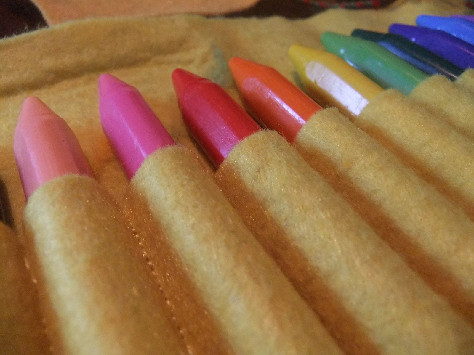 Des pochettes à craies de cire pour les lutins