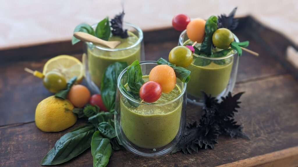 Soupe froide de Melon au Basilic